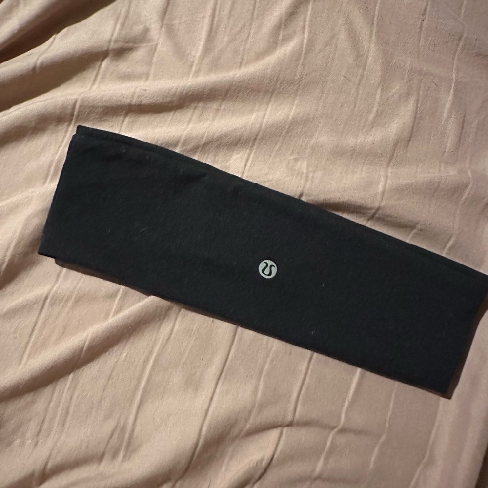 Lululemon Black Headband